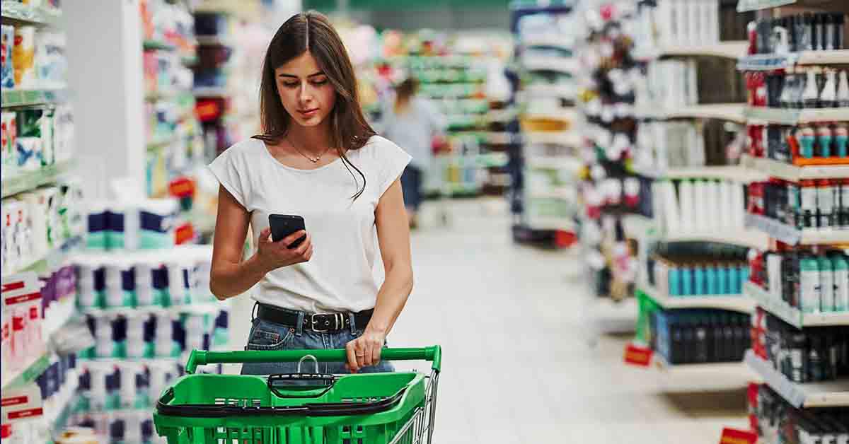 Effective Shopping Techniques: Saving Money on Reluctant Sales